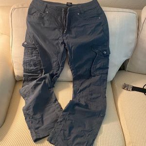 Women’s Hiking Pants